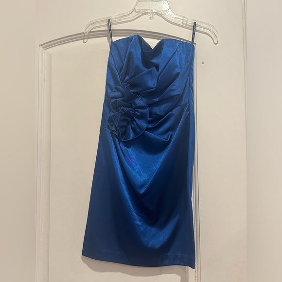 jessica mcclintock blue dress Vintage 1960’s Gunne Sax by Jessica McClintock White & Blue Floral Maxi Dress main image 0
